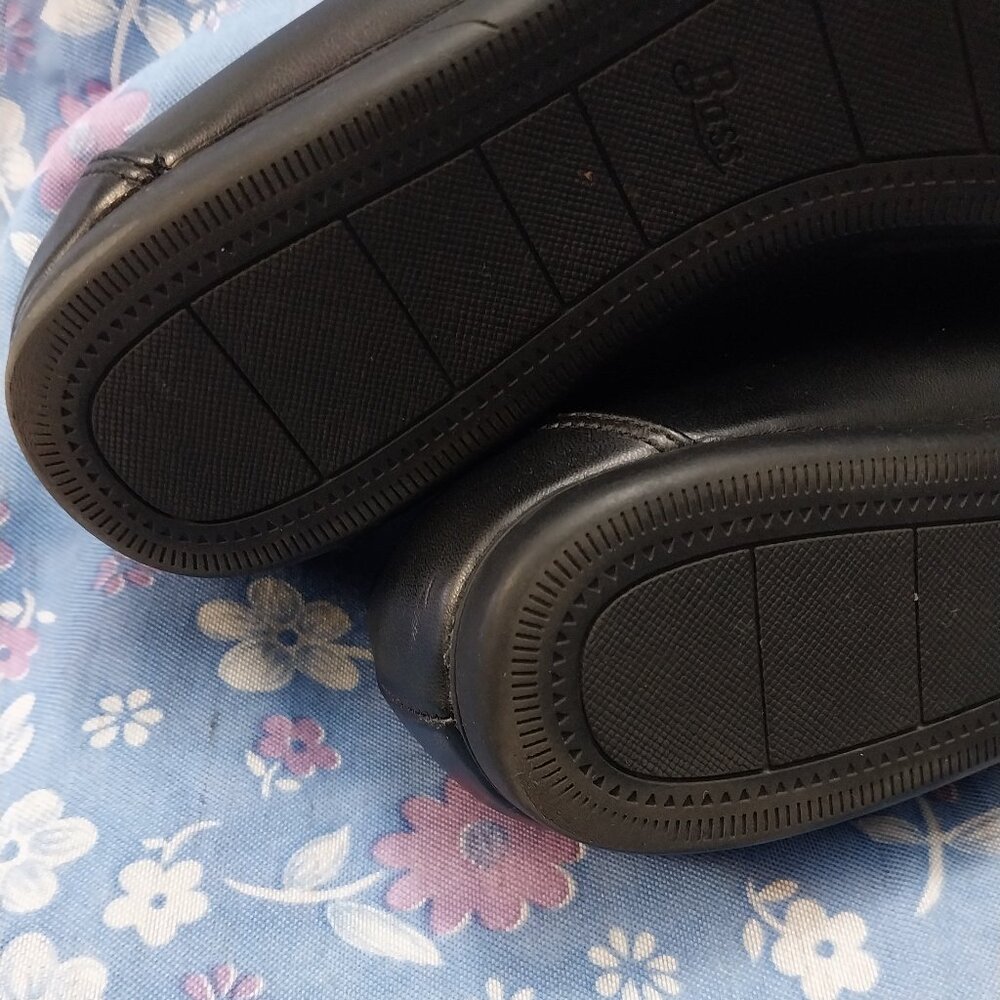 3269 Size 9M Bass Go-To-Comfort Flats. - Picture 6 of 7